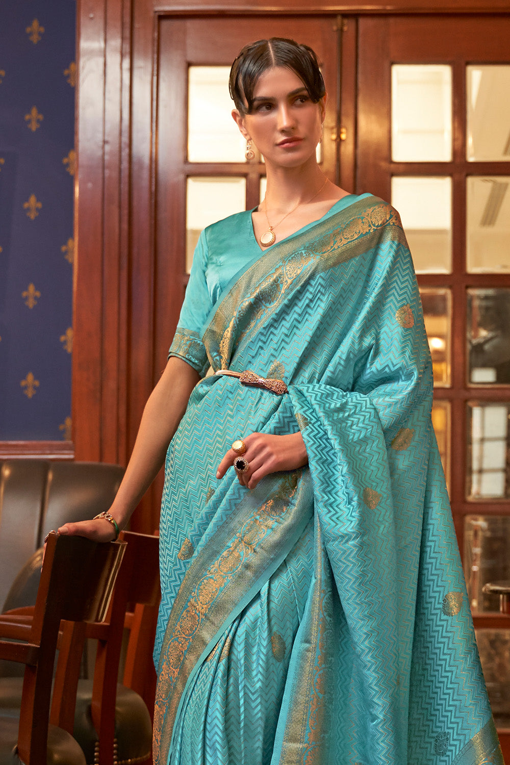 Buy Mint Green Linen Saree Nitaraa