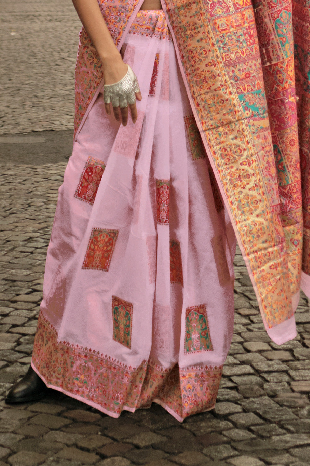 Baby Pink Kashmiri Silk Saree With Blouse Piece