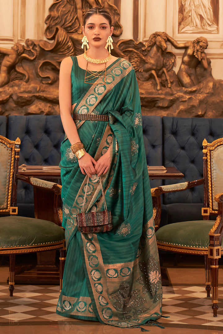 Bottle Green Woven Traditional Silk Saree With Heavy Embroidered Blous –  zarikaariindia.com