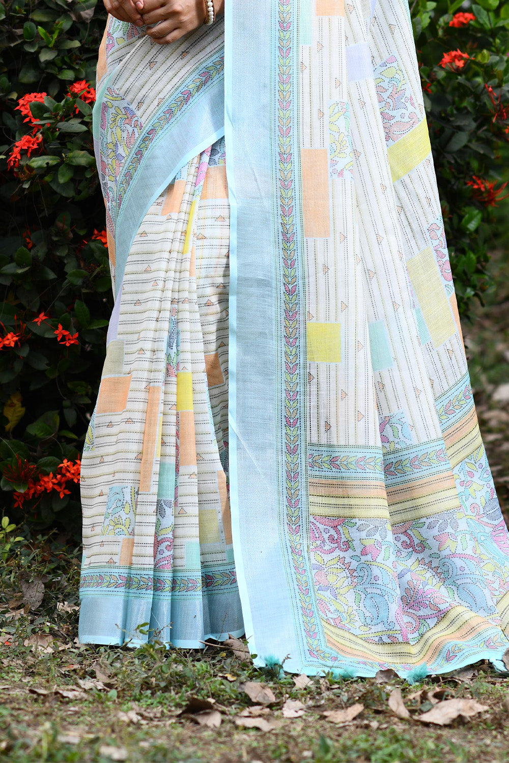 Turquoise Blue Linen Saree