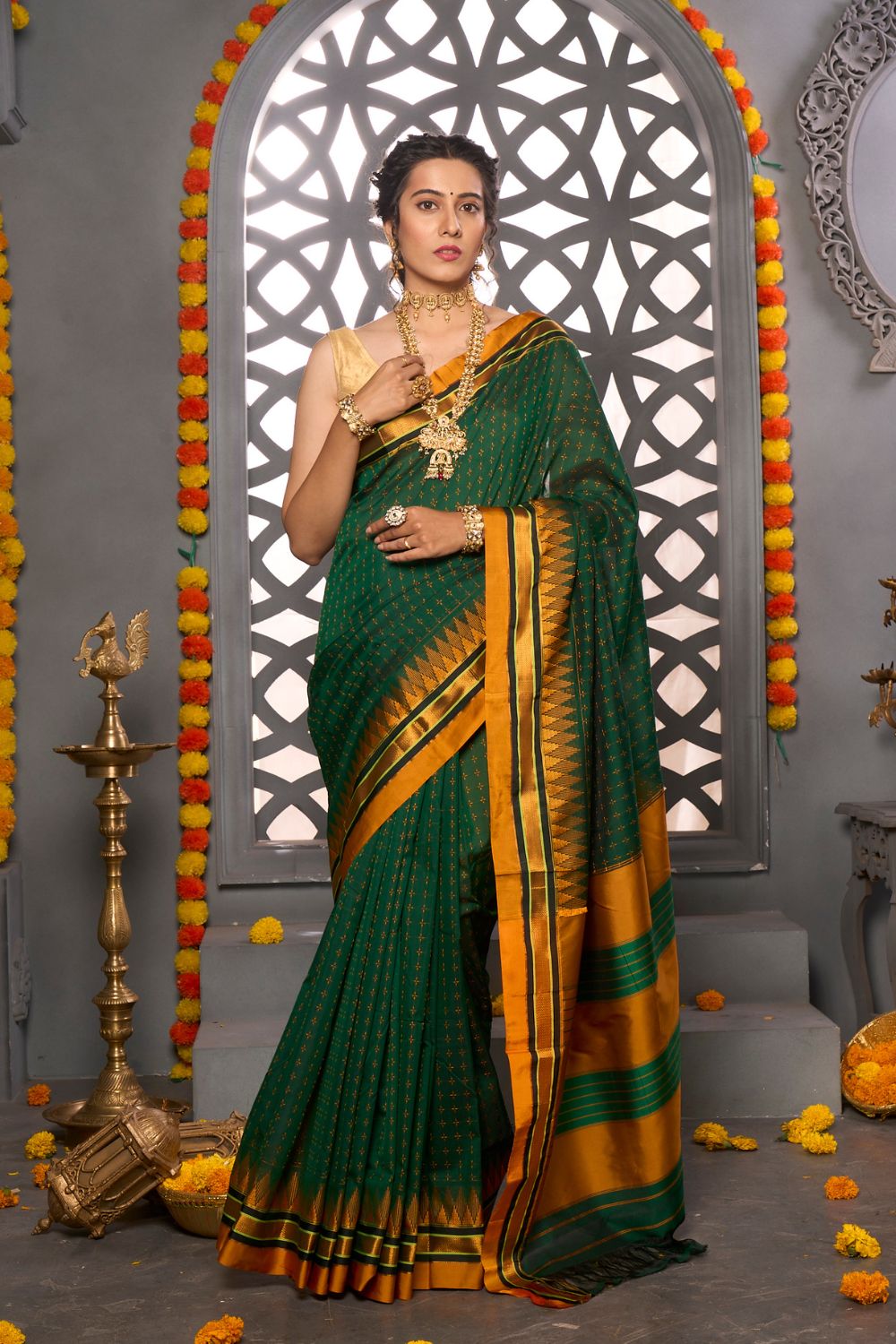 Buy Cantaloupe Orange Kanjivaram Saree Nitaraa